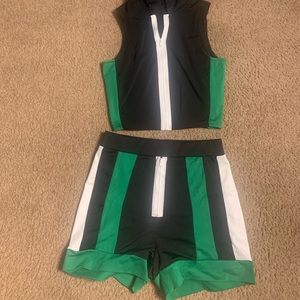 Green&Black 2pc hooded short set